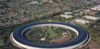 Tech Firms Warn Visa Holders Over Travel Delays