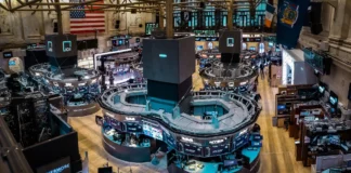 U.S. Stocks Rally as Dow Hits Record High