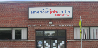 U.S. Weekly Jobless Claims Fall, Signaling Labor Market Stability