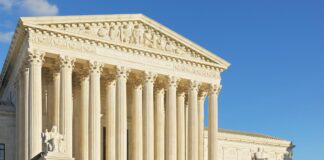 U.S. Trade Official Says Supreme Court Aware of Stakes in Tariff Case