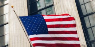 Wall Street bank capital to fall 4.8% under new rules, in win for industry Wall Street bank capital to fall 4.8% under new rules, in win for industry