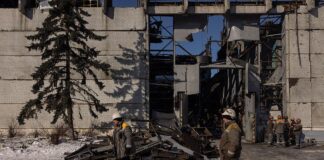 Russia Targets Ukrainian Energy Sites in New Strike Wave