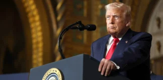 Trump’s Approval Ratings Sink Below 40% as GOP Faces Mounting Midterm Headwinds