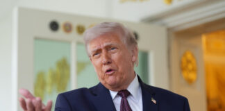 Trump Pushes Spy Law Fix