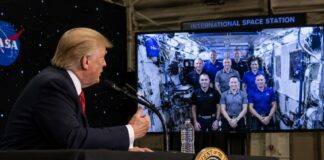 Trump Honors Space Pioneers, Extends Oval Office Invitation
