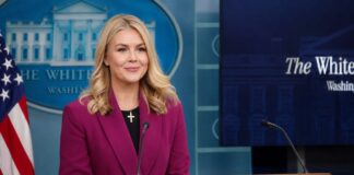 Trump Commends Leavitt’s Service as Press Secretary