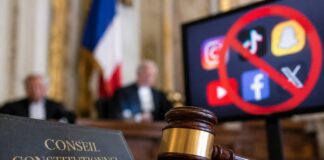 France’s Top Court Blocks Social Media Ban for Minors